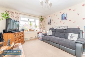 Sitting Room- click for photo gallery